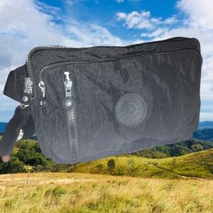 Kipling Tarry Waist Bag in Black